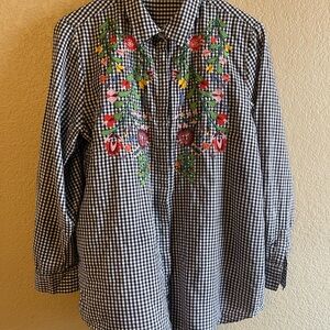 Velvet Heart Navy and White Casual Button Down with Floral Embroidery | Size XL